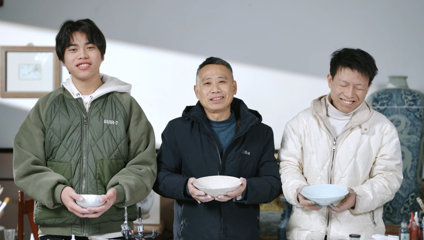 董明珠：没有我格力当年就垮了,2025年澳门管家婆资料正版大全,决策资料解释落实_优选版V1.94
